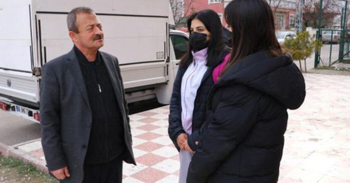 Öğretmen öğrencisini affetti! Siz olsaydınız affeder miydiniz?