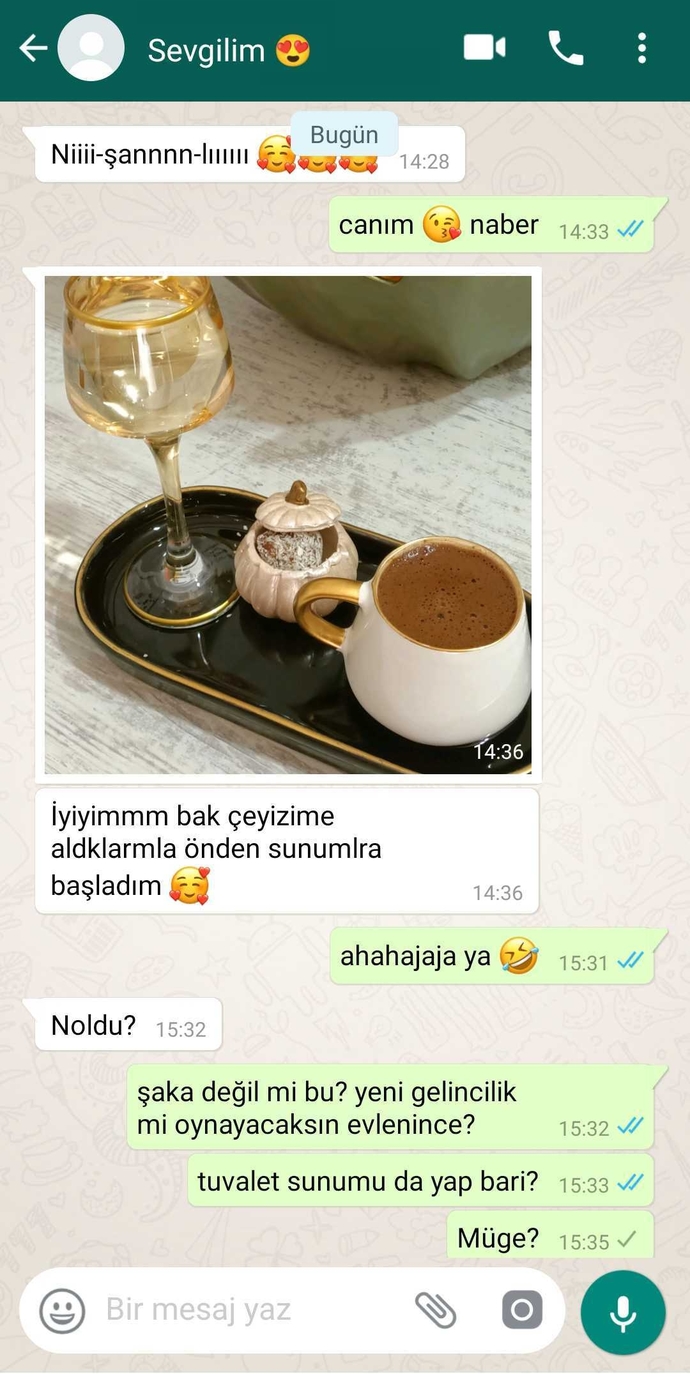 Nişanlım cicişko yeni gelin çıktı, böyle biriyle bir ömür geçirilir mi?
