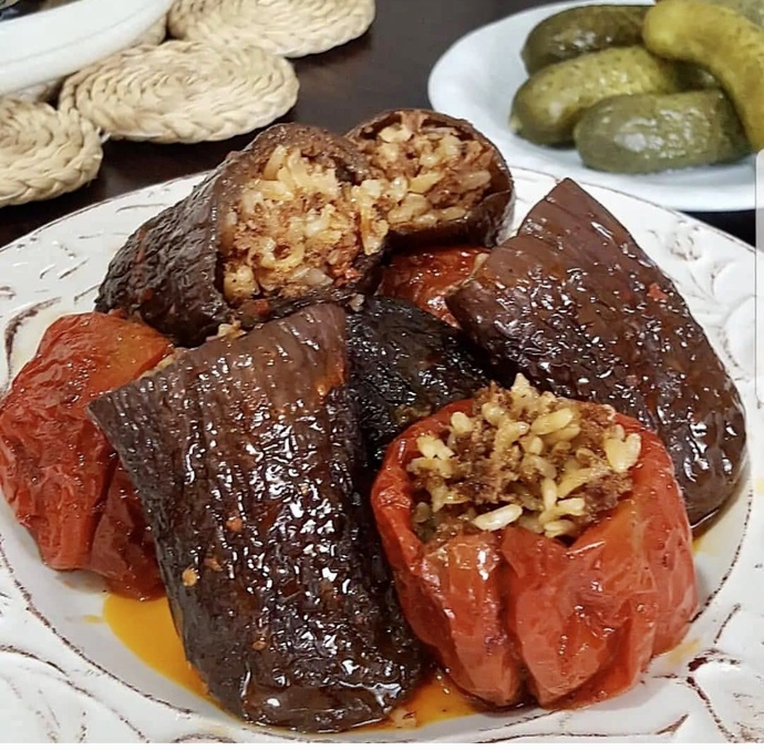 Yaprak sarması mı,kuru dolma mı?