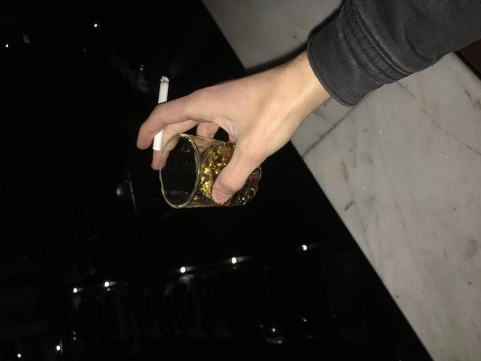 Viskiden daha güzel bir şey varsa oda 2 Bardak viskidir :)?