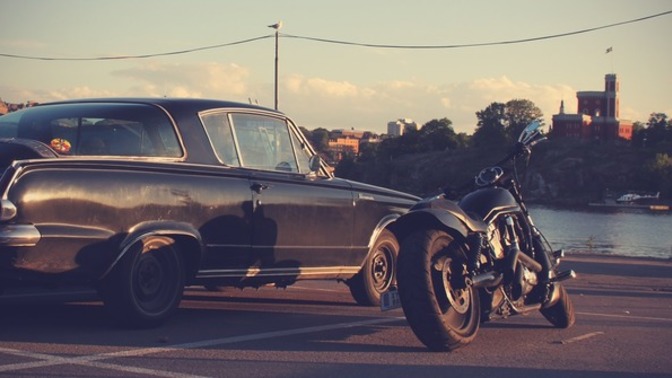 Araba mı, motor mu?
