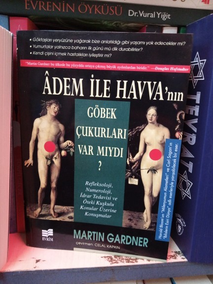 Adem ile Havvanın göbek çukurları var mıydı?