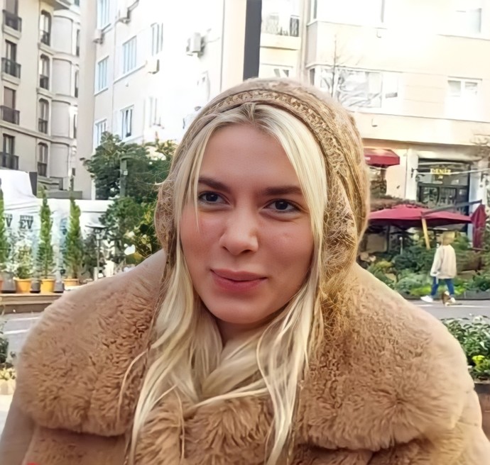 Aleyna Tilkinin makyajsız hali nasıl sizce?