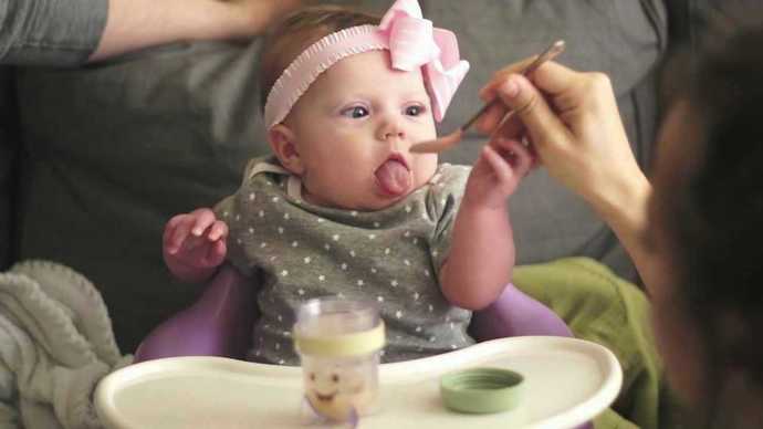 Bebeklerin mama kaşıklarını her gün sterilize etmemiz gerekir mi?