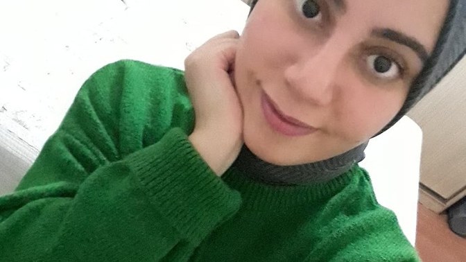 Kapalıyım ama yaşlı ve çirkin gözüküyormuşum, ne yapmalıyım?
