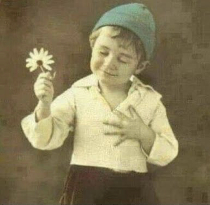 Özlediğiniz birileri/ bir şeyler var mı?