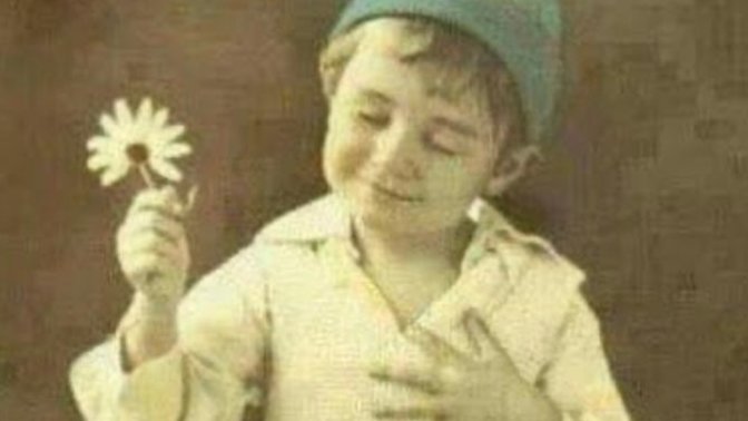 Özlediğiniz birileri/ bir şeyler var mı?
