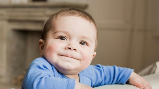 Bebek sahibi olunca sadece birazcık sevip bırakan baba ayrılık sebebi midir?