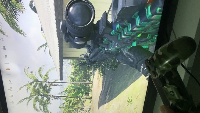 Warzone oynayan var mı?