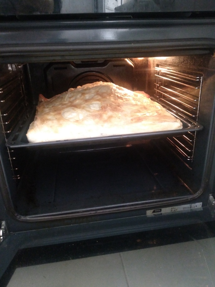 Çamaşırlar asıldı, Çay hazır, börek de hazır. Şimdi istikamet sahil☺