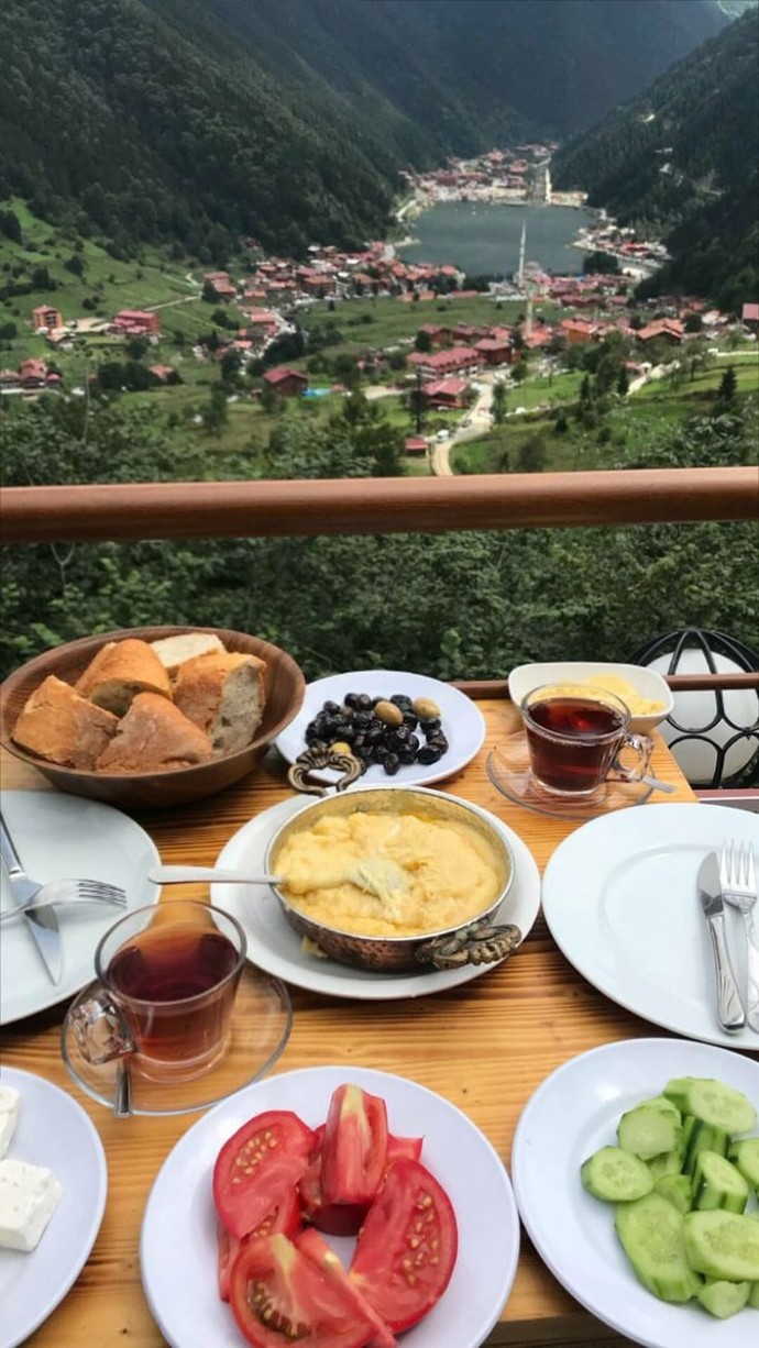 Pazar kahvaltınızı hangi manzaraya karşı yapmak isterdiniz?
