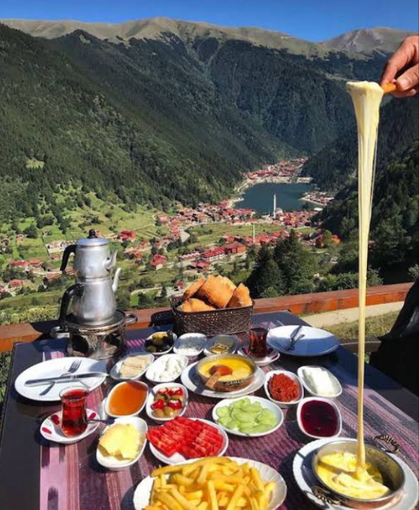 Pazar kahvaltınızı hangi manzaraya karşı yapmak isterdiniz?