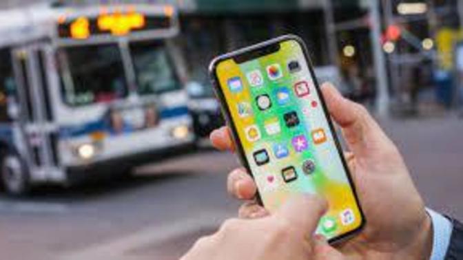 Yolda "telefonunuzu kullanabilir miyim?" diye soran birine ne cevap verirsiniz?