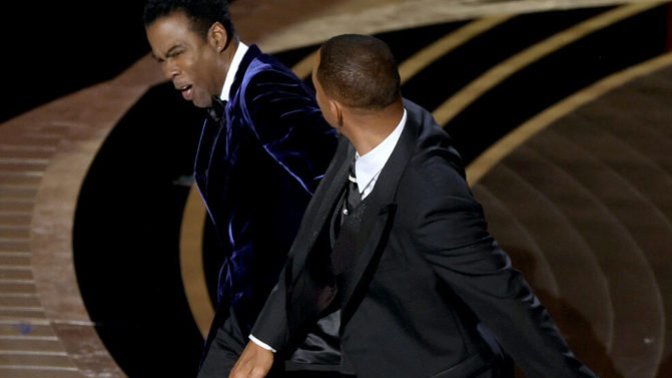 Will Smith, eşinin hastalığıyla dalga geçen Oscar sunucusunu tokatladı! Sizce iyi mi yaptı?