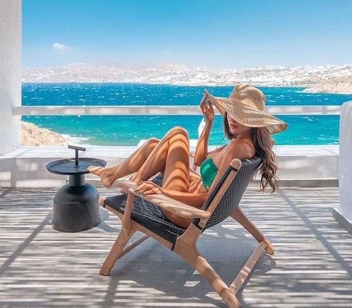 Eşinizden ayrı tatile gider misiniz?