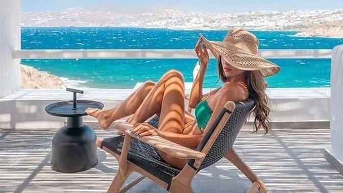 Eşinizden ayrı tatile gider misiniz?