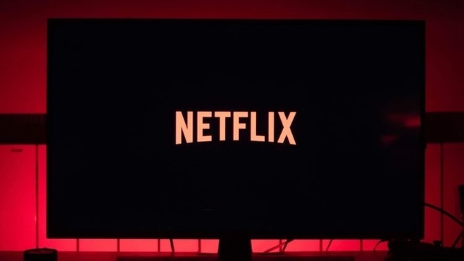 İzleyince çok şey kaçırmış gibi hissettirecek dizi/filmler var mı?