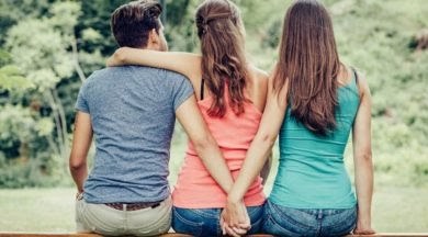 Kızlar, Hanımlar sorum size. Buyurun buradan yakın bakalım ne olacak?