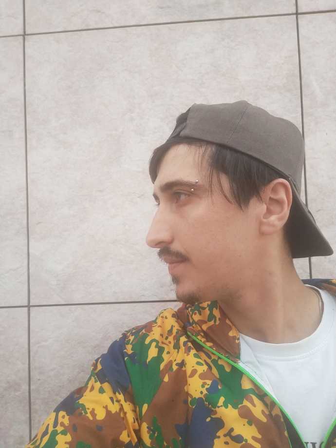 Erkeklere piercing yakışır mı?