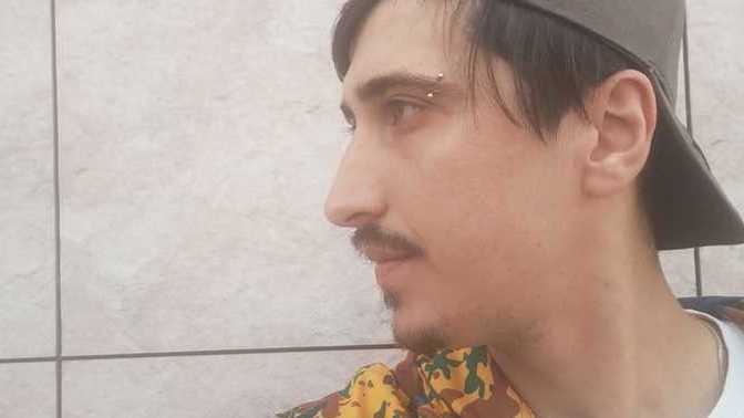 Erkeklere piercing yakışır mı?