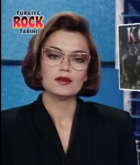 Geçmişteki birine așık olmak?