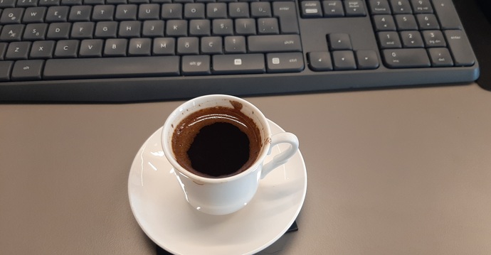 Sabahları ayılmak için favori içeceğiniz nedir?