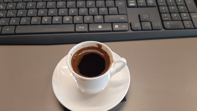 Sabahları ayılmak için favori içeceğiniz nedir?