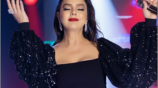 Ebru Gündeş'in şarkılarını beğeniyor musunuz?