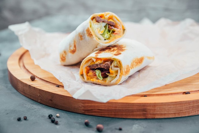 Dışarda yemek yerken dürüm mü normal servis mi tercih ediyorsunuz?