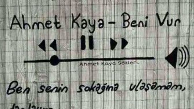 Dinlediğiniz şarkıyı armağan ettiğiniz birisi var mı?