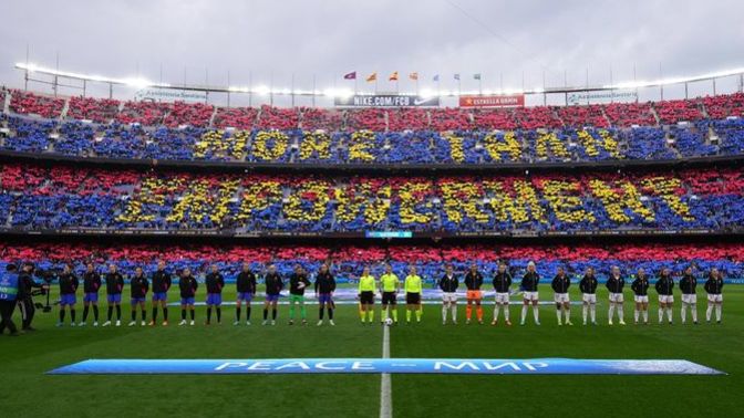 Barcelona-Real Madrid kadınlar maçında 91 bin 553 seyirci ile rekor kırıldı! Maç izlemeye gider misin?