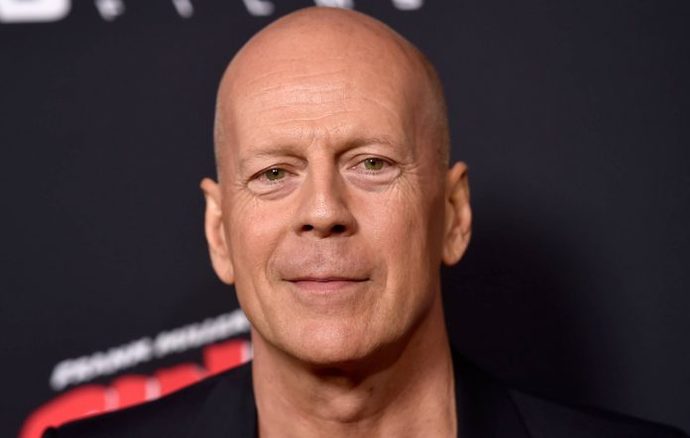 Afazi teşhisi konulan Bruce Willis oyunculuğu bıraktı. Oyuncunun en sevdiğiniz filmi hangisiydi?