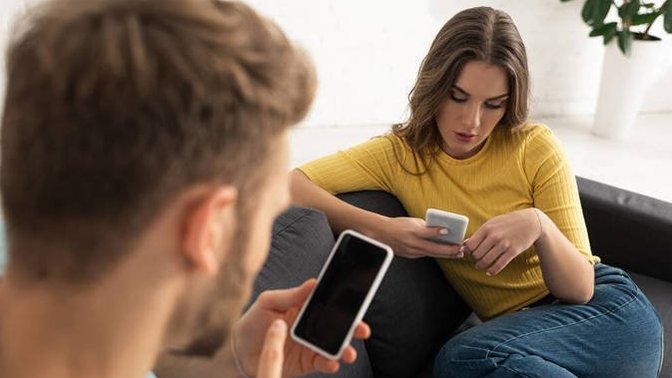 Telefon rehberinde az kişi olması kişinin asosyal olduğuna dair bir işaret midir?