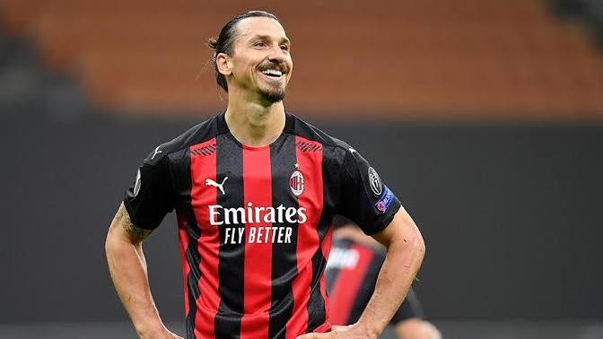 Ibrahimovic, "Futbolu bıraktığımda en çok siz üzüleceksiniz çünkü beni artık oynarken göremeyeceksiniz!" dedi. Ne düşünüyorsunuz?