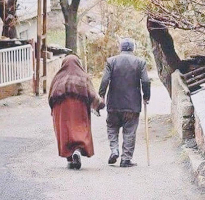 Tüm hayatınızı bir kişiyi severek geçirebilir misiniz?