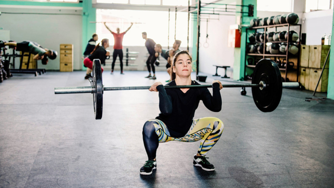 Günde 20 tane squat yapsam kalçam şekillenir mı?