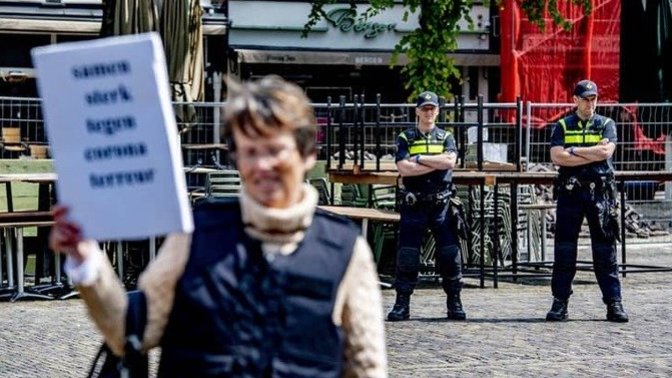 Aşırı sağcı Pegida, Hollanda'da cami önlerinde iftarda "domuzlu mangal partisi" verecek. Ne düşünüyorsunuz?