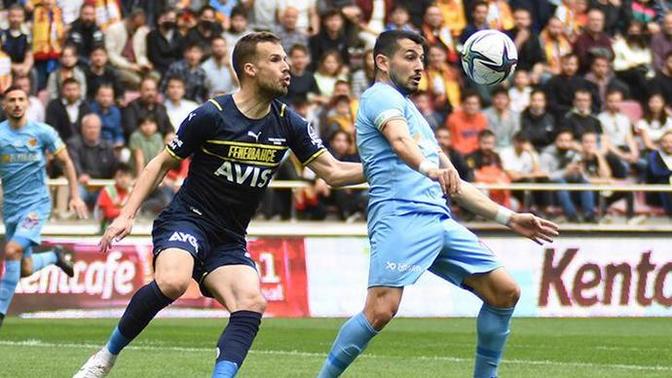 Kayserispor 0 - 4 Fenerbahçe: Sarı-lacivertliler ligde seriye bağladı! Maçı nasıl buldunuz?