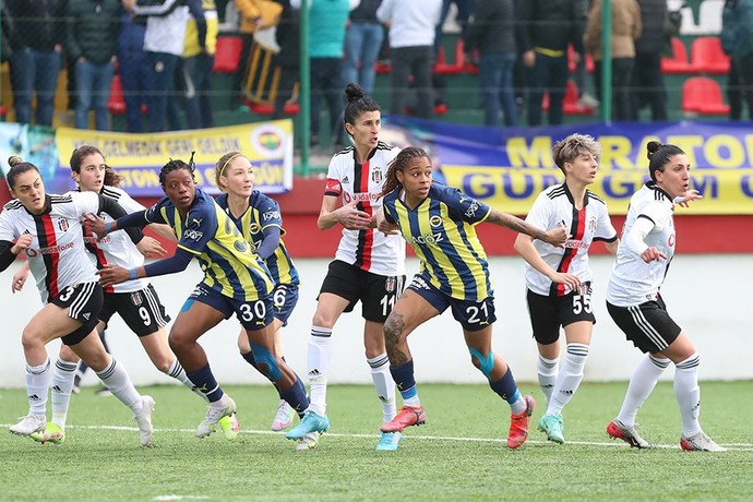 Kadın Süper Ligini takip ediyor musunuz?