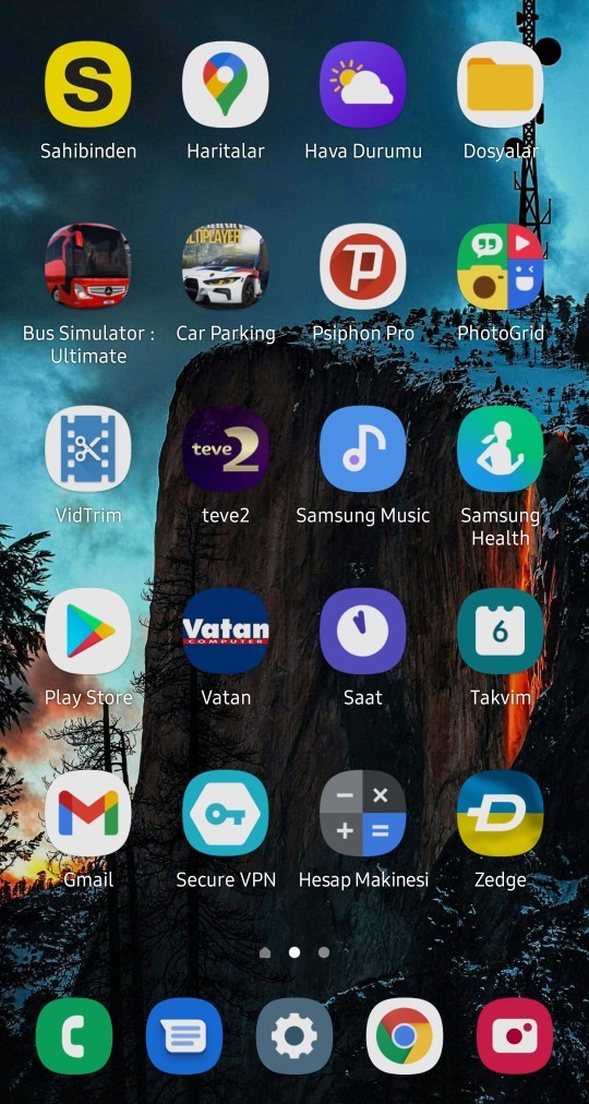 Telefon ana sayfan dağınık mı yoksa klasörlerle düzenli mi?