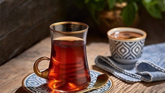Akşam keyfinize çay mı, kahve mi eşlik ediyor?