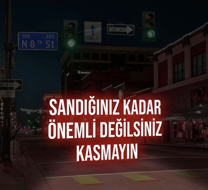 Kendini dünyanın merkezi zannedenlere tepkiniz ne oluyor?