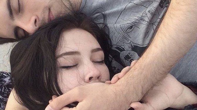 Sarılıp, yanında uyumak istediğiniz birisi var mı hayatınızda?