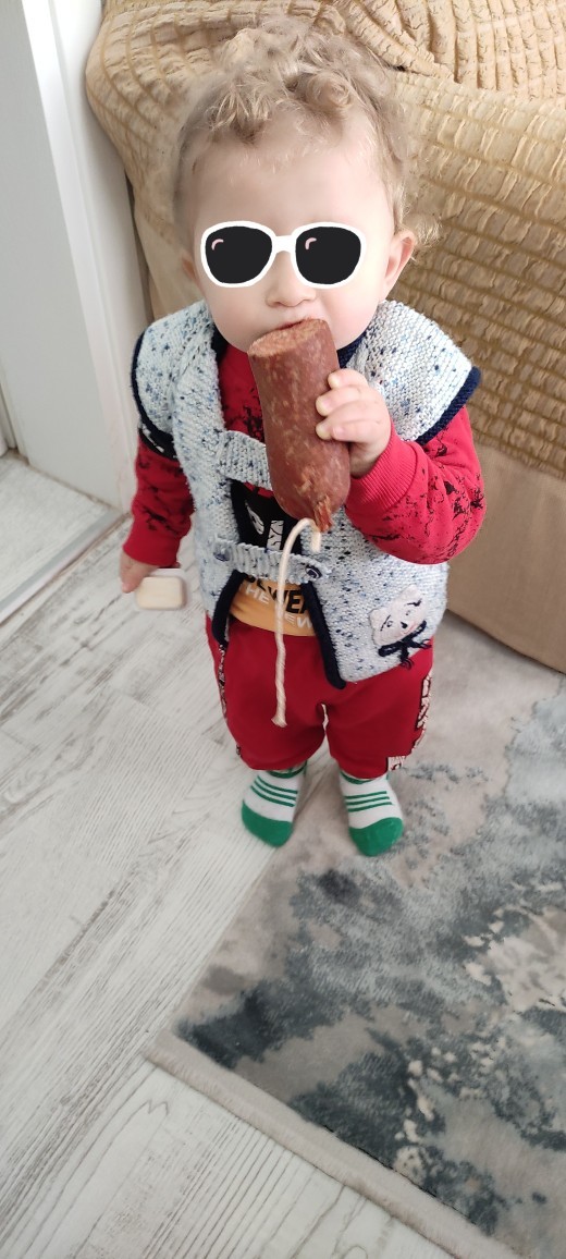 Çocukların vegan beslenmesi hem uzmanları hem ebeveynleri ikiye böldü! Sizce çocuklar vegan beslenmeli mi?