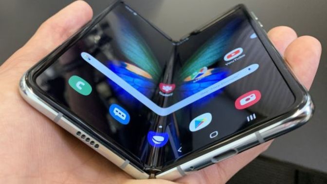 Elinizde telefonla günde kaç saat geçiriyorsunuz?