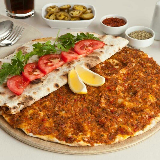 Lahmacun ana yemek midir, ara yemek midir?