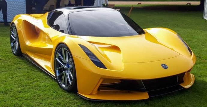 Dünyanın en pahalı arabası olan Bugatti mi, 2 bin beygir gücündeki Lotus Evija mı?