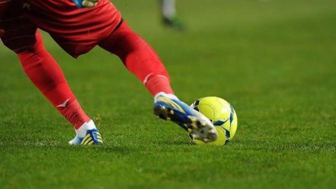 Bir futbol karşılaşmasını stadyumdan izleyebilecek olsaydınız, bu hangisi olurdu söyleyeyim mi?