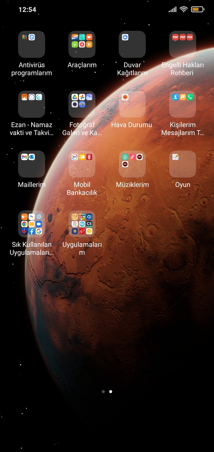 Telefon ana sayfan dağınık mı yoksa düzenli mi?