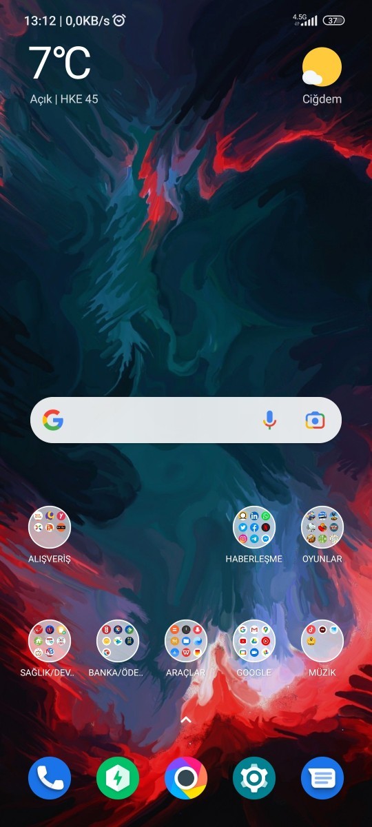 Telefon ana sayfan dağınık mı yoksa düzenli mi?